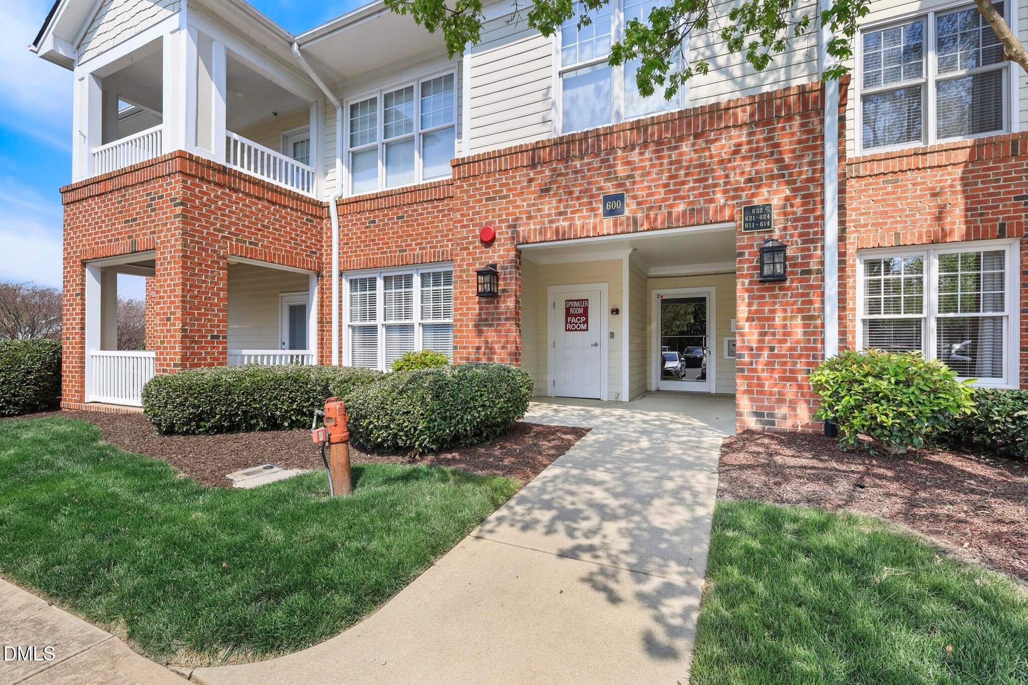 623 Water ford - 623 Waterford Lake Drive, Cary, NC 27519, Cary