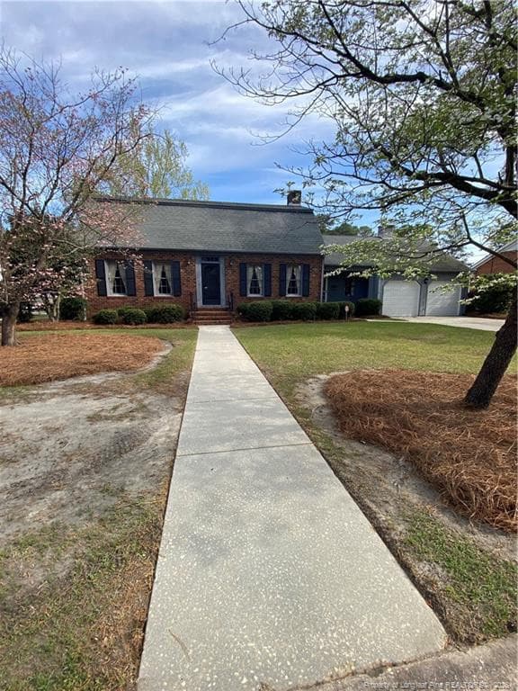 Photo 2 - 206 W 32nd Street, Lumberton, NC 28358