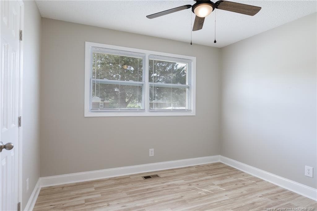Photo 12 - 1002 Able Street, Elizabethtown, NC 28337