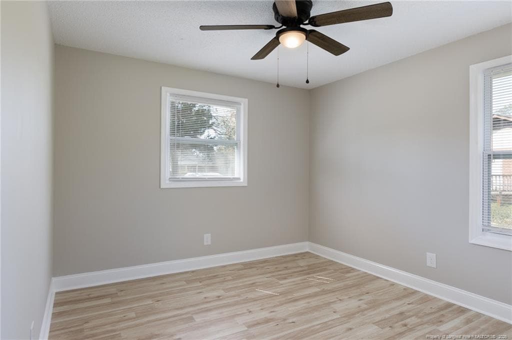 Photo 13 - 1002 Able Street, Elizabethtown, NC 28337