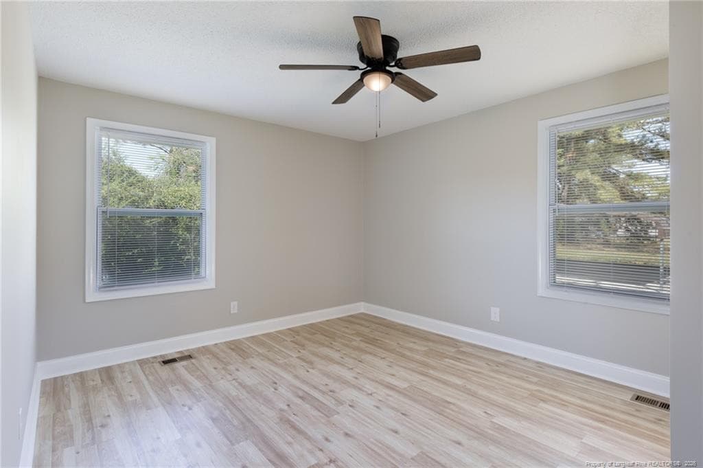 Photo 16 - 1002 Able Street, Elizabethtown, NC 28337