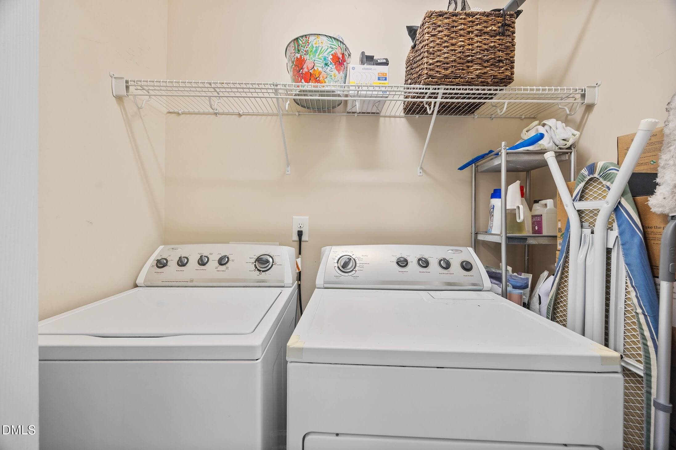 Laundry - 2940 Casona Way, Raleigh, NC 27616, Raleigh