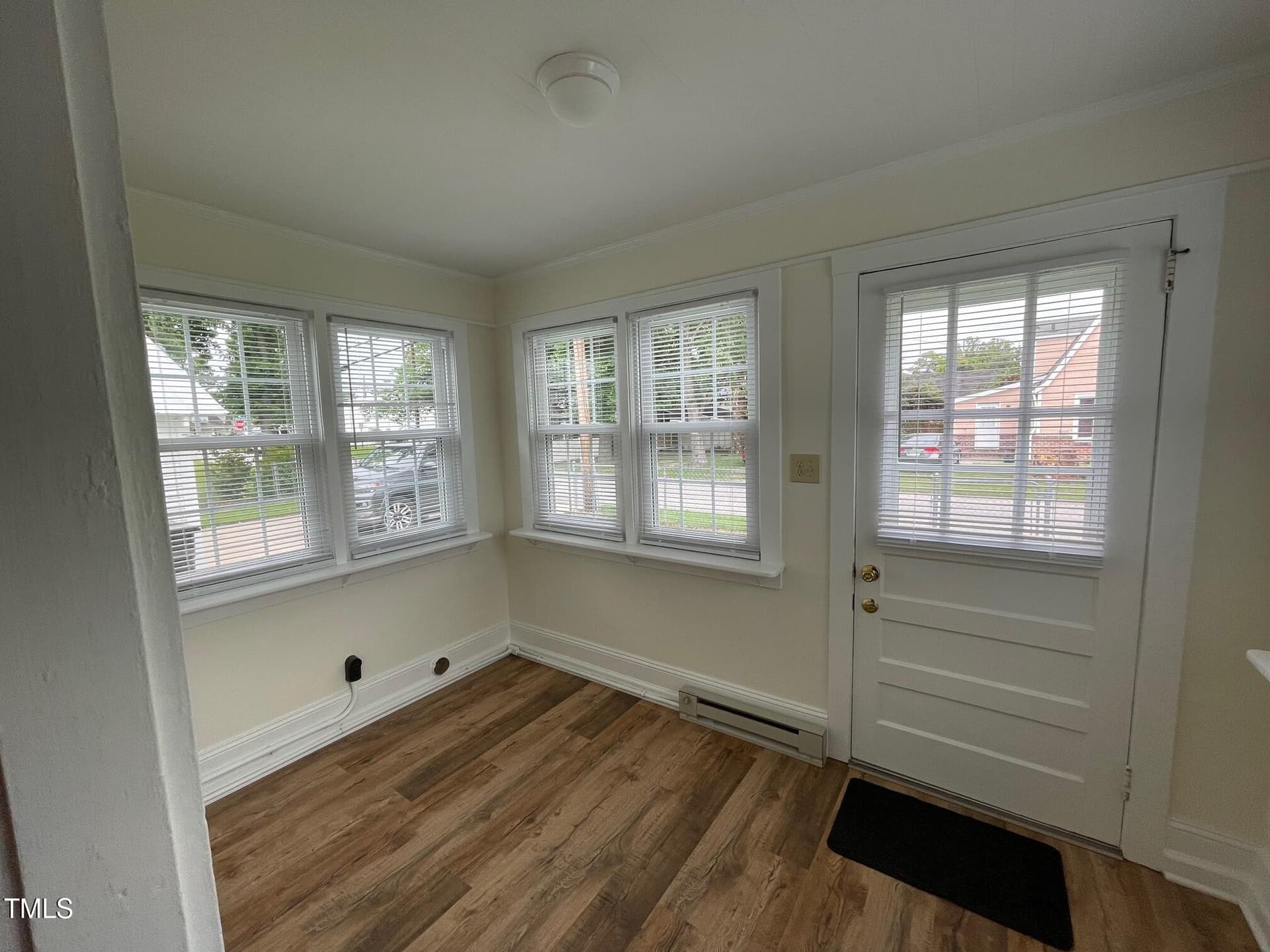 IMG_4362 - 140 S Dunn Street, Angier, NC 27501