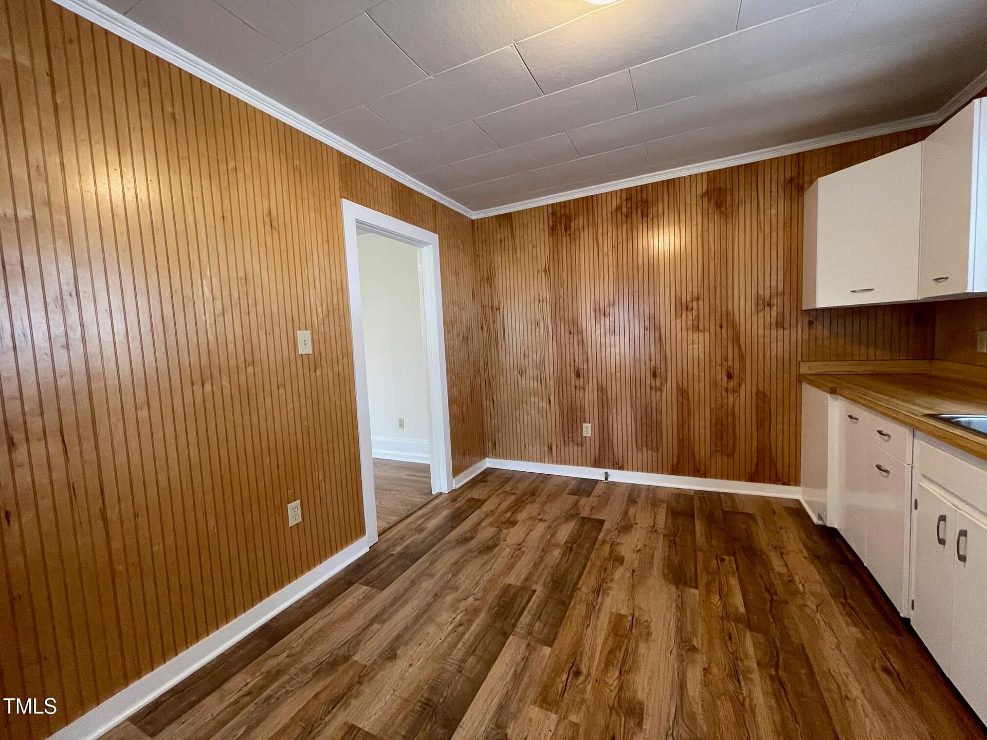 IMG_4358 - 140 S Dunn Street, Angier, NC 27501