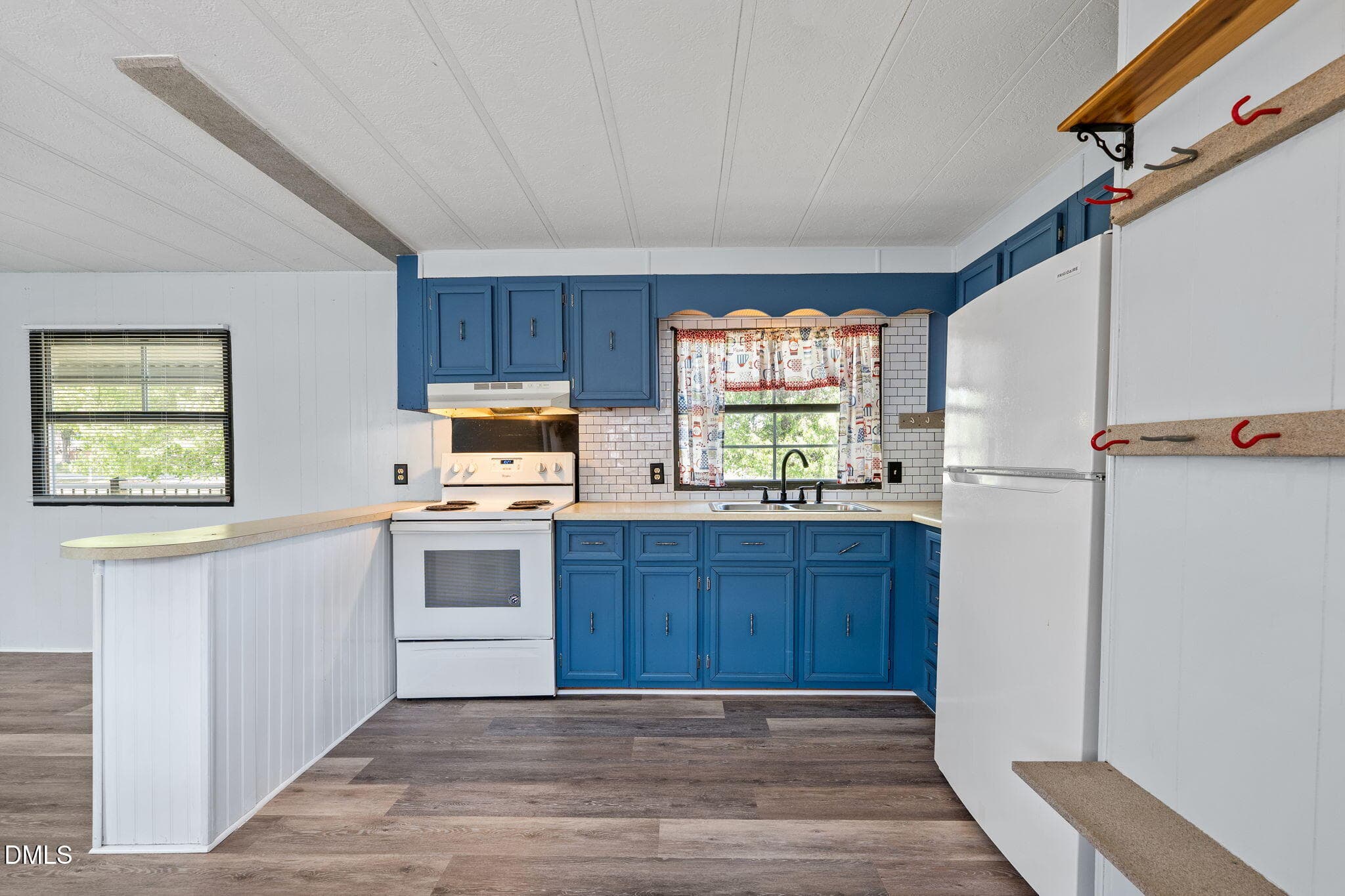 25-web-or-mls-_1939304 - 2251 Castle Rock Farm Road, Pittsboro, NC 27312, Pittsboro