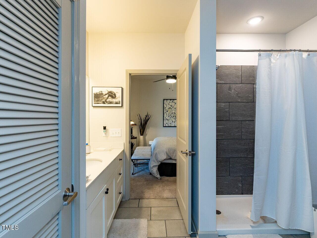 019-1280x960-main-bathroom - 2217 Gathering Square Court, Fuquay Varina, NC 27526