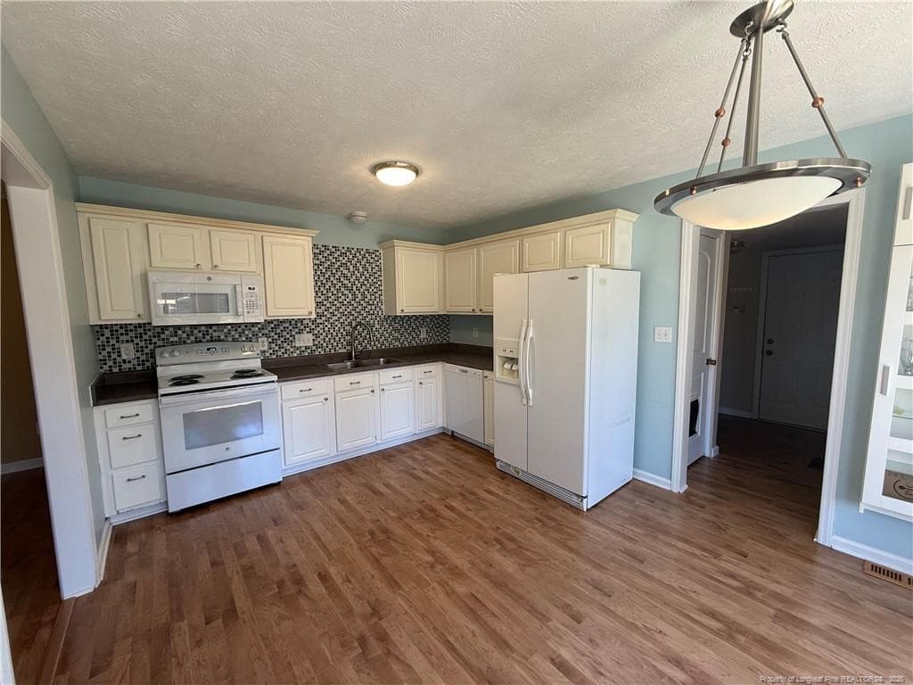 Eat-in Kitchen - 5705 Kingstree Drive, Fayetteville, NC 28304, Fayetteville
