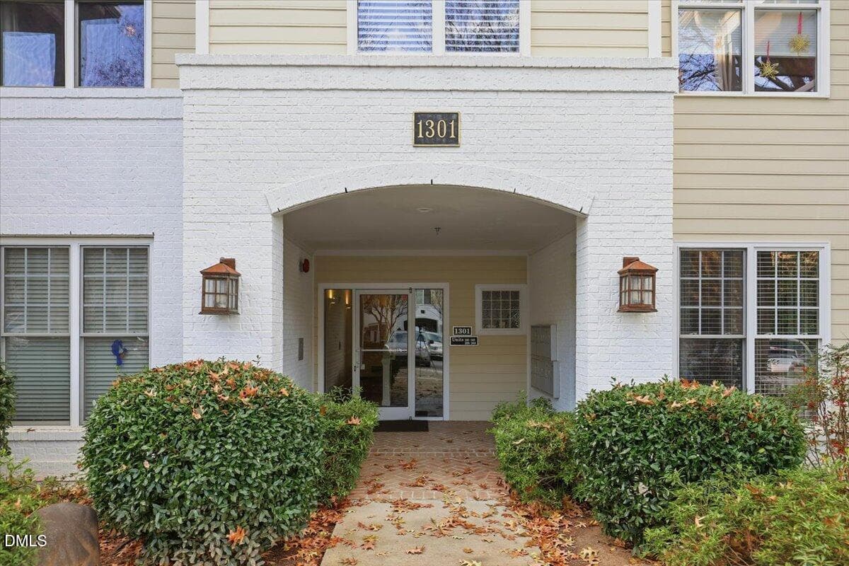01-1301 Durlain Dr-1 - Copy - 1301 Durlain Drive 208, Raleigh, NC 27614, Raleigh