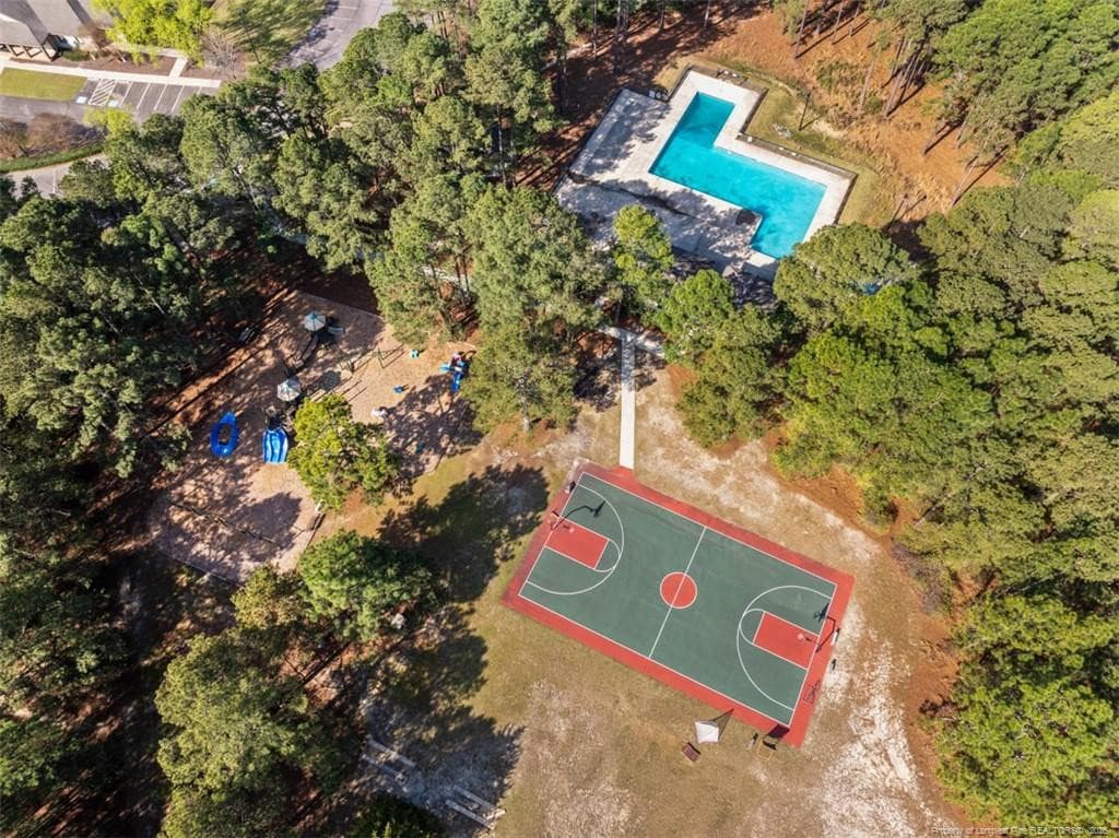 Community Courts, Pool - 118 Otter Drive, West End, NC 27326, West End