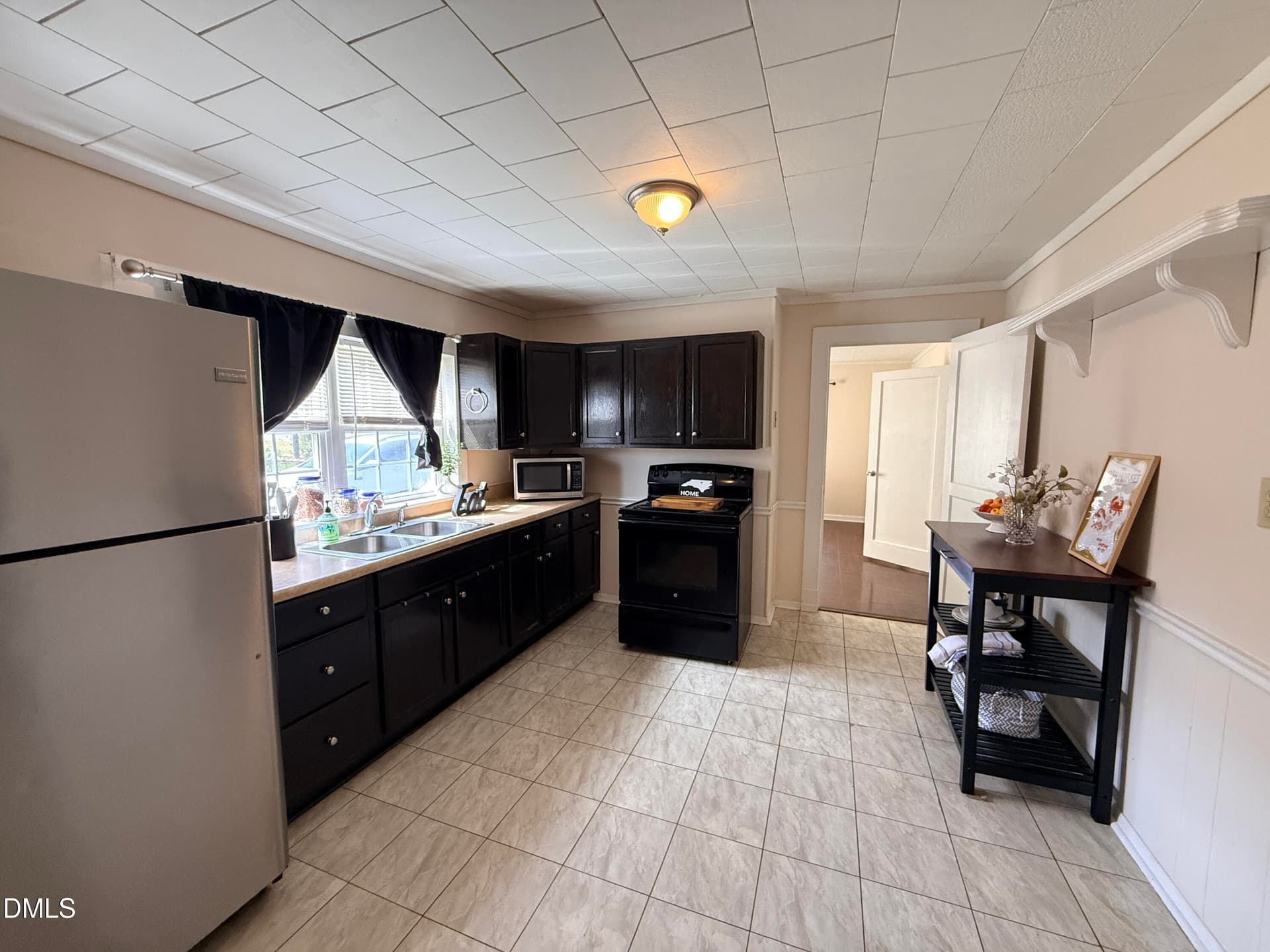 Kitchen - 1268 Ridge Road, Roxboro, NC 27573
