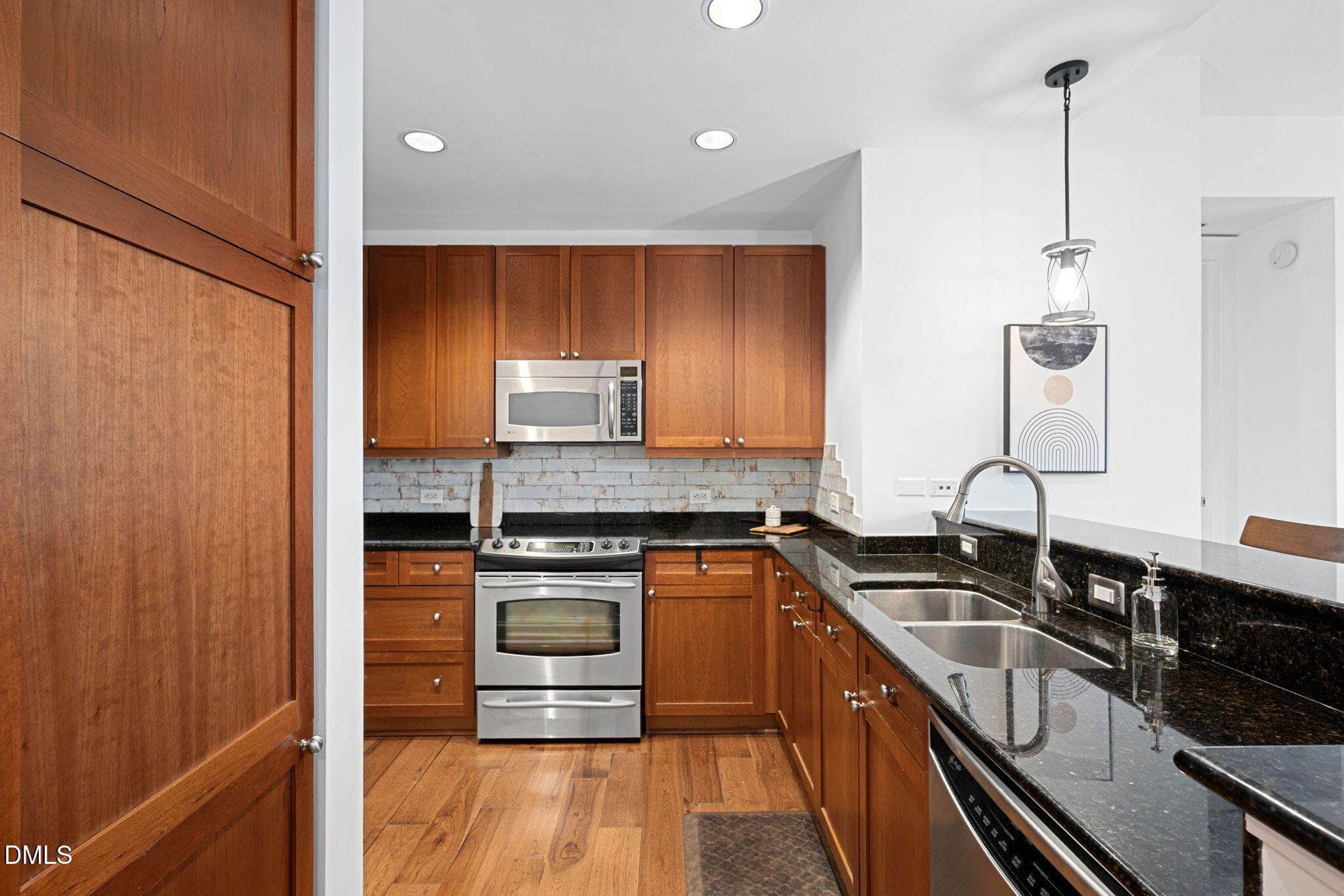 20-web-or-mls-618-n-boylan-ave - 618 N Boylan Avenue 812, Raleigh, NC 27603, Raleigh