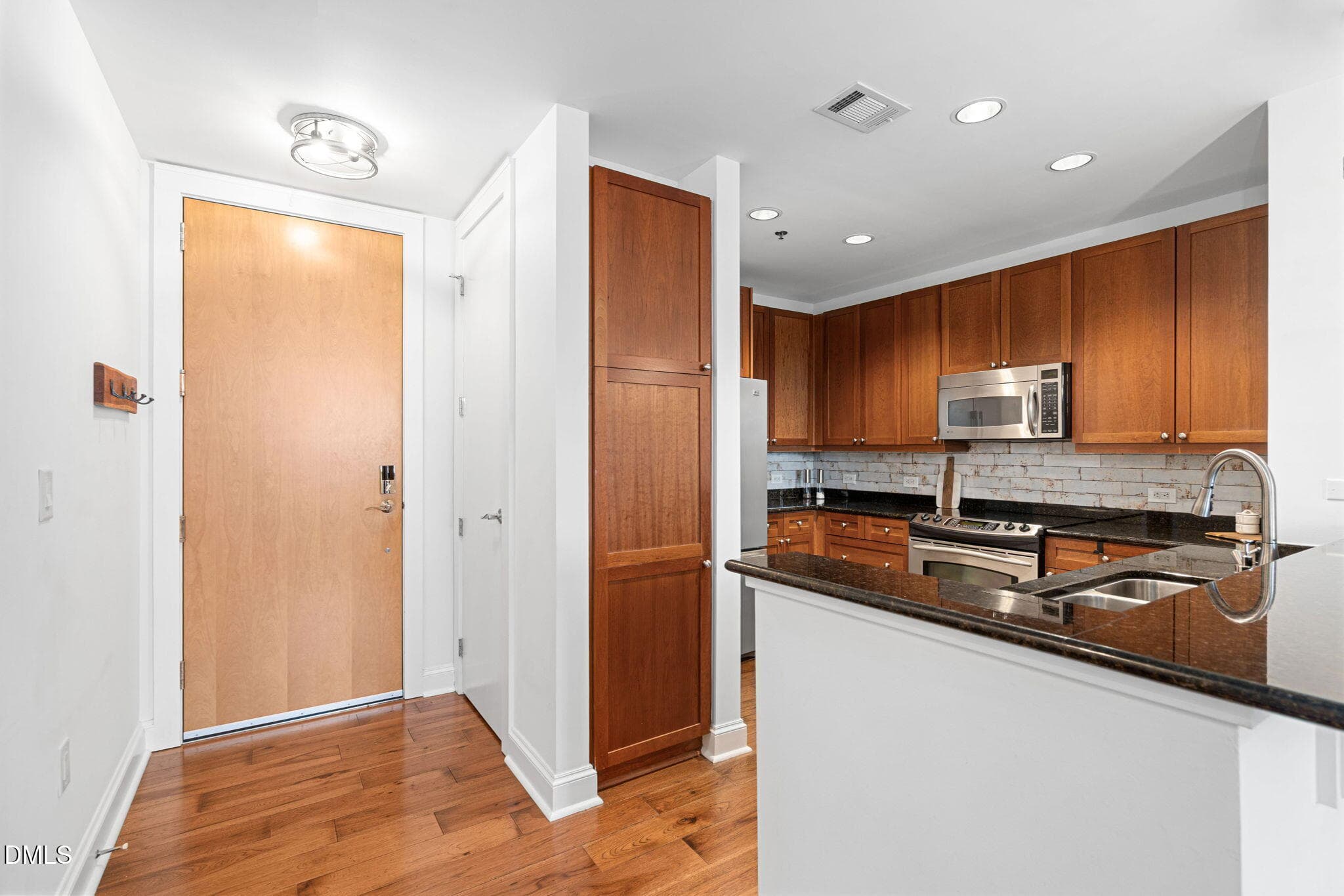 23-web-or-mls-618-n-boylan-ave - 618 N Boylan Avenue 812, Raleigh, NC 27603, Raleigh