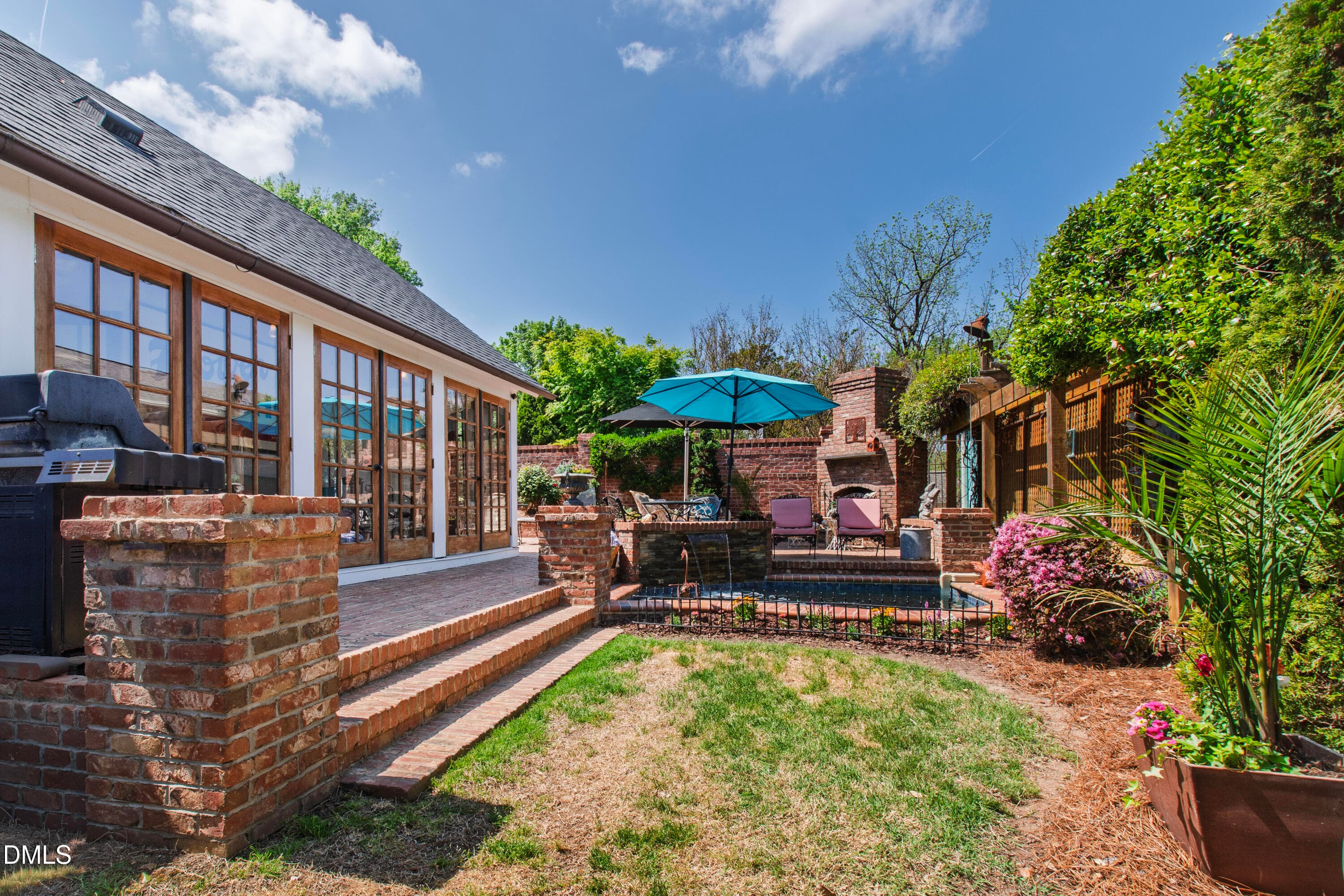 Elm (67) - 225 Elm Street, Raleigh, NC 27601, Raleigh