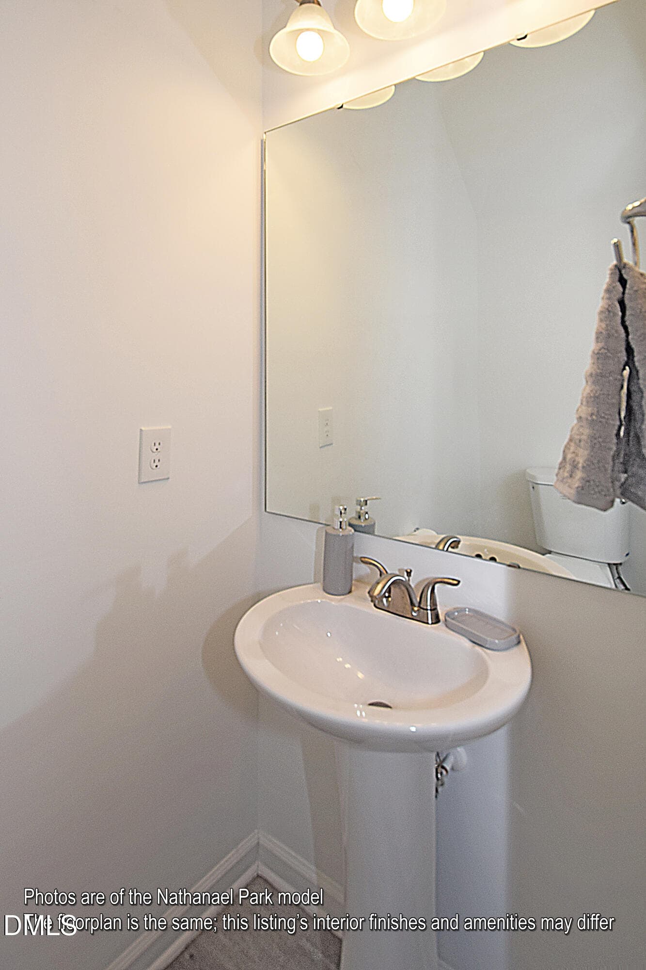 Power Room Pedestal Sink copy - 3426 Littlefield Way, Greensboro, NC 27405