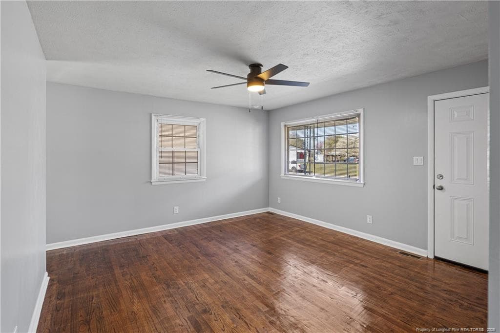 Photo 5 - 5039 Onslow Street, Fayetteville, NC 28311, Fayetteville