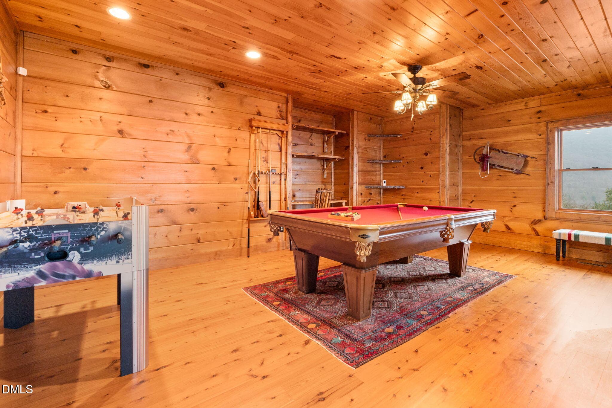 Game Room - 635 Acorn Nvno, Zionville, NC 28698