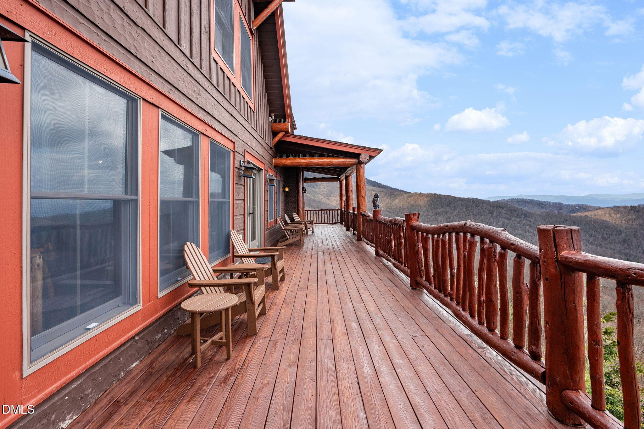 Deck - 635 Acorn Nvno, Zionville, NC 28698
