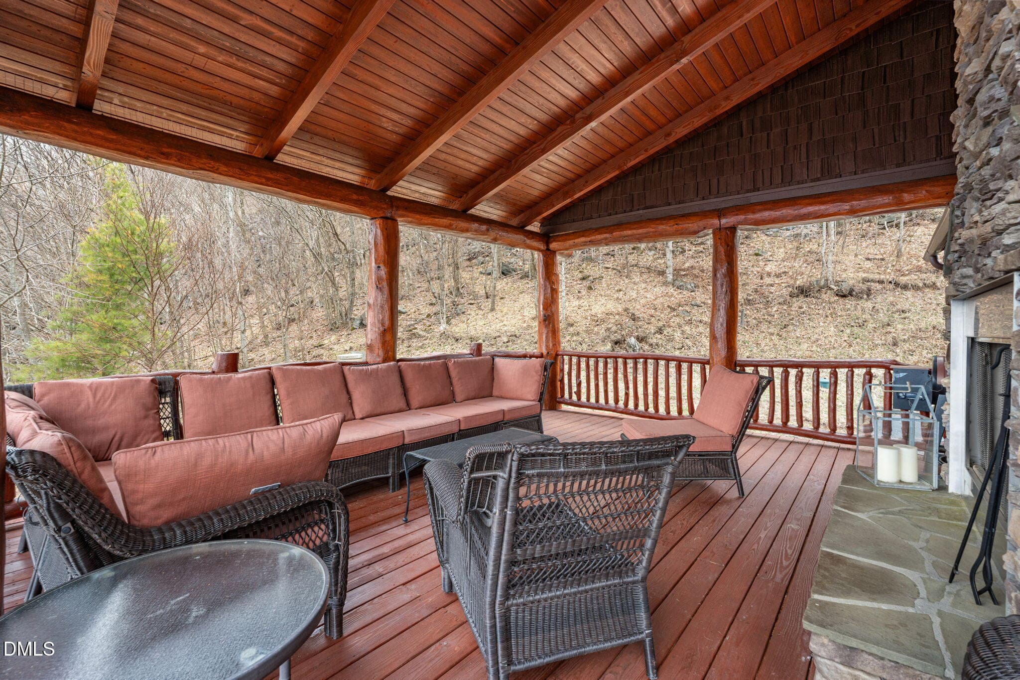 Porch - 635 Acorn Nvno, Zionville, NC 28698