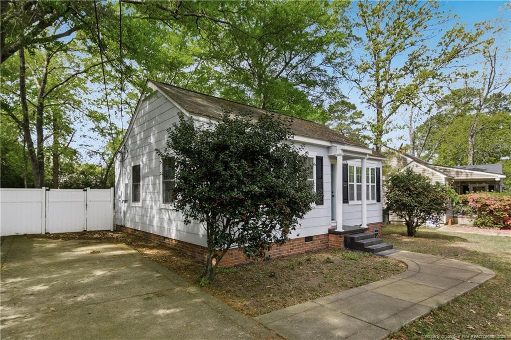 Photo 3 - 1007 Anarine Road, Fayetteville, NC 28303, Fayetteville