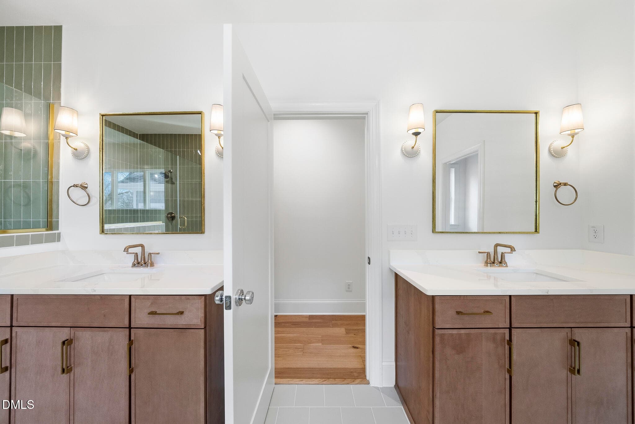 Example owners bath - 3004 Ruffin Street, Raleigh, NC 27607, Raleigh