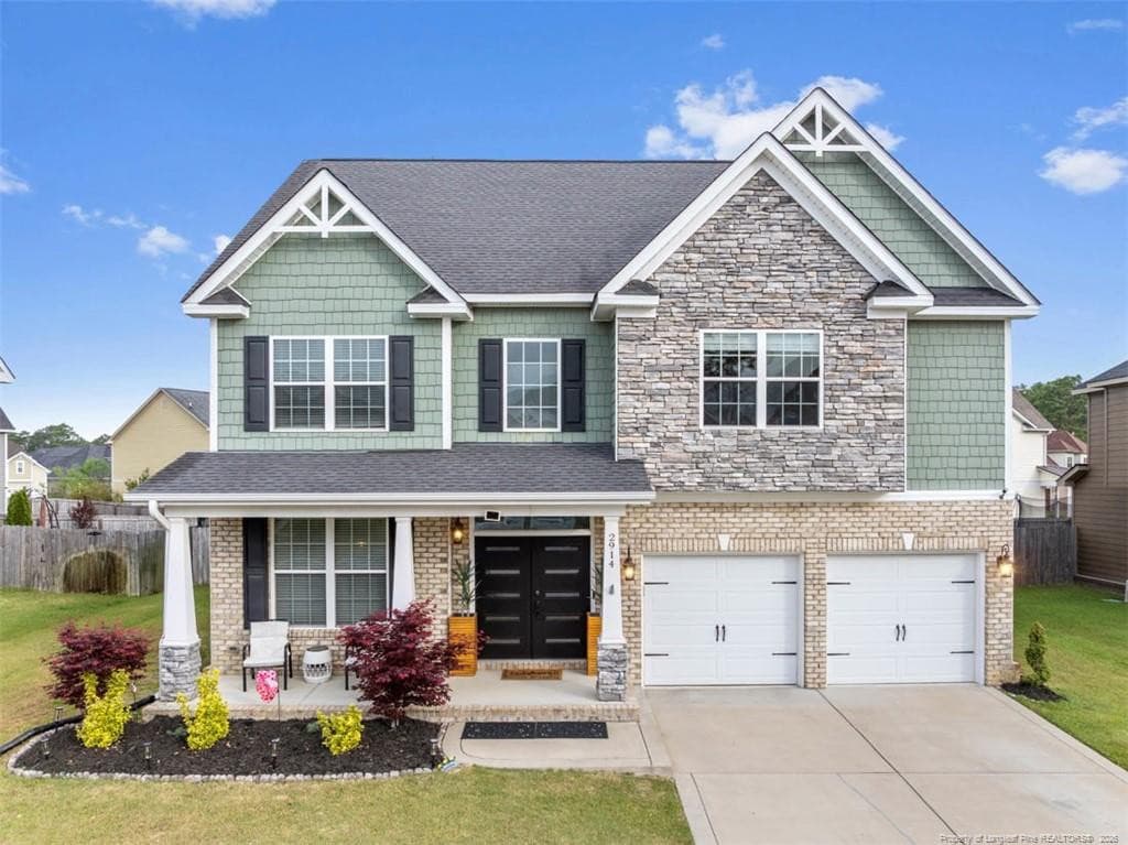 Photo 2 - 2914 Cragburn Place, Fayetteville, NC 28306, Fayetteville