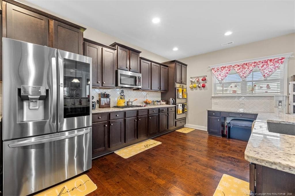 Photo 10 - 2914 Cragburn Place, Fayetteville, NC 28306, Fayetteville