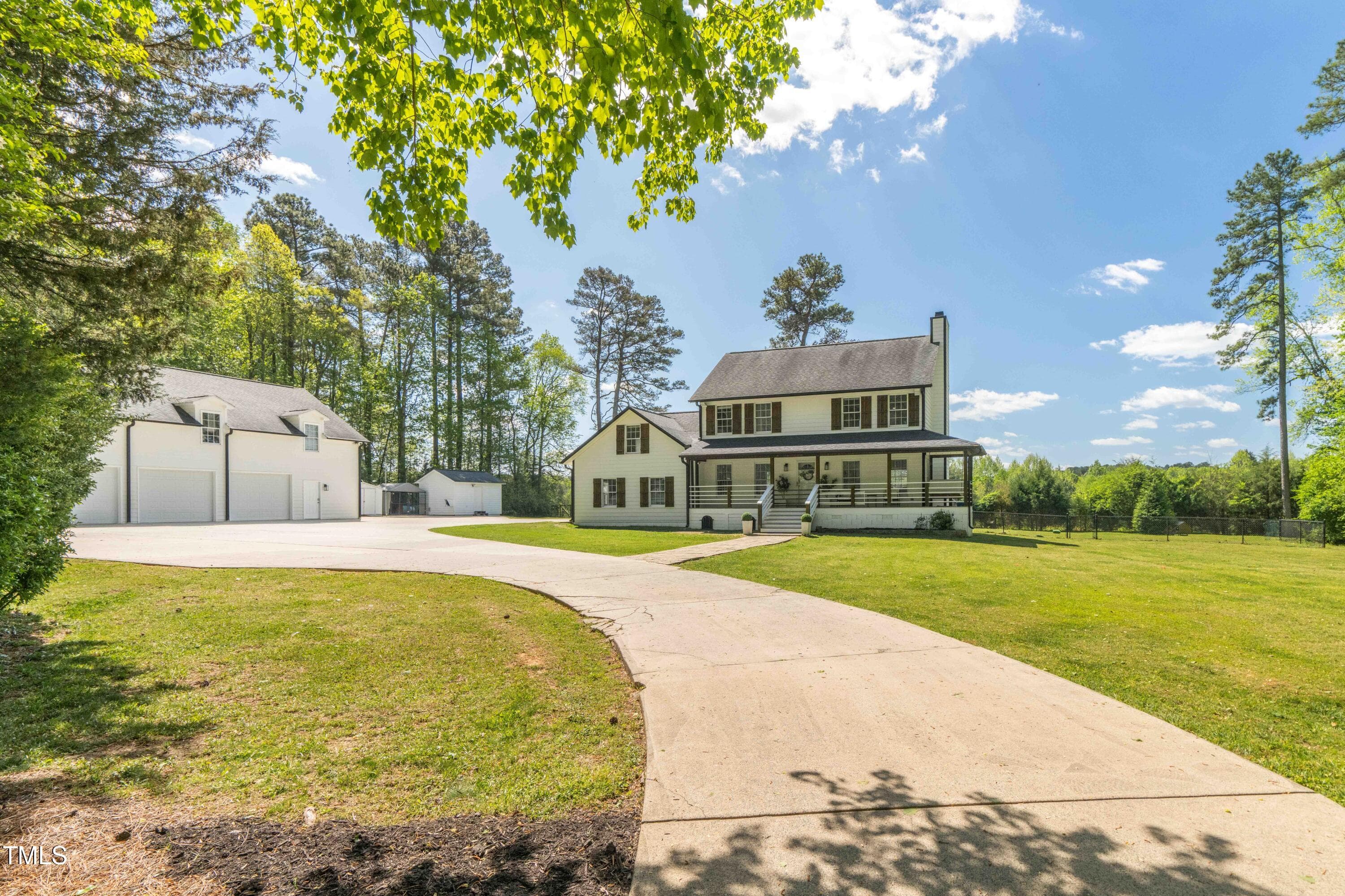 3010 Blueberry Lane, Chapel Hill, NC 27516