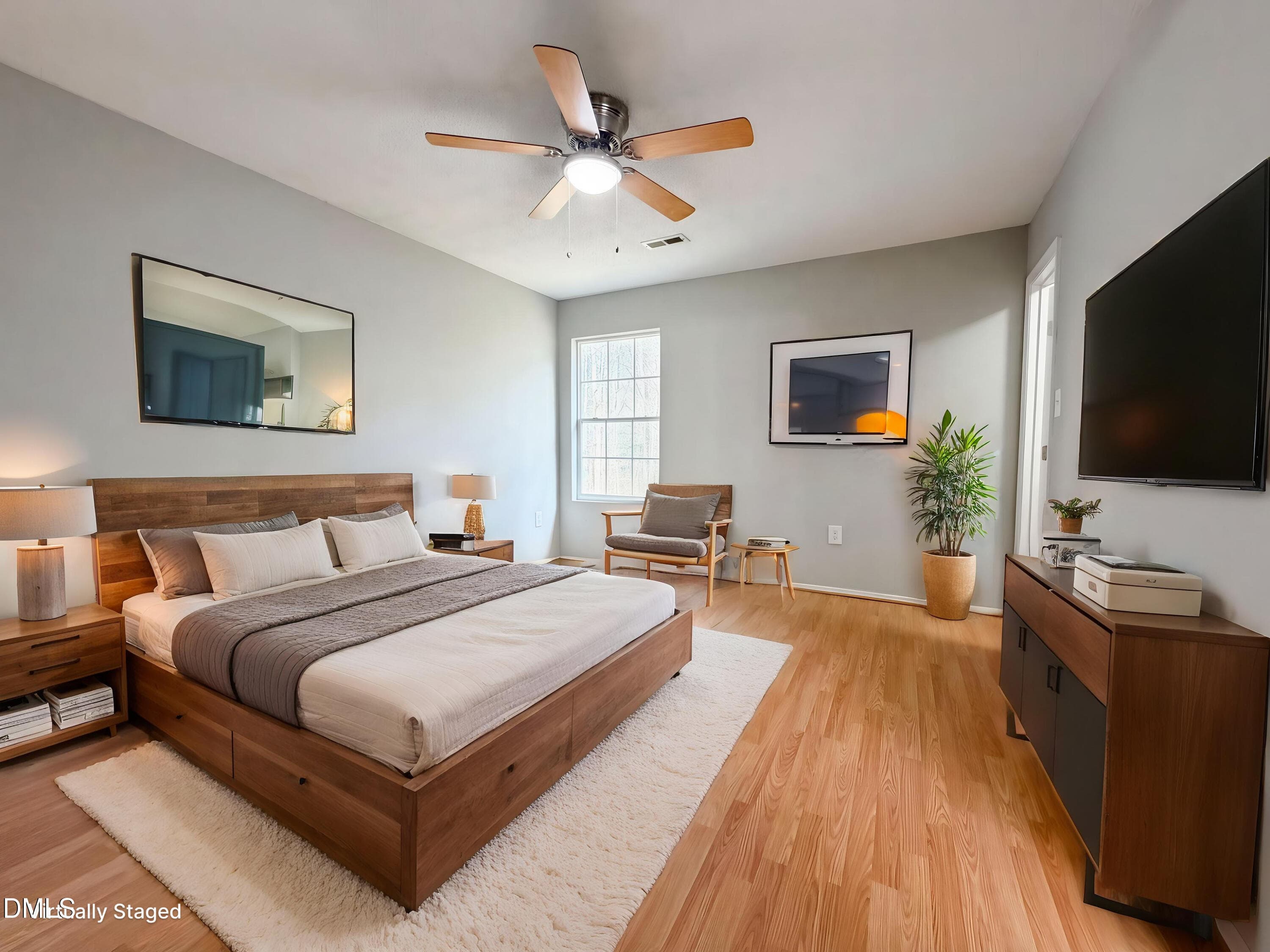 VS Bed - 100 Mesa Cove, Louisburg, NC 27549, Louisburg