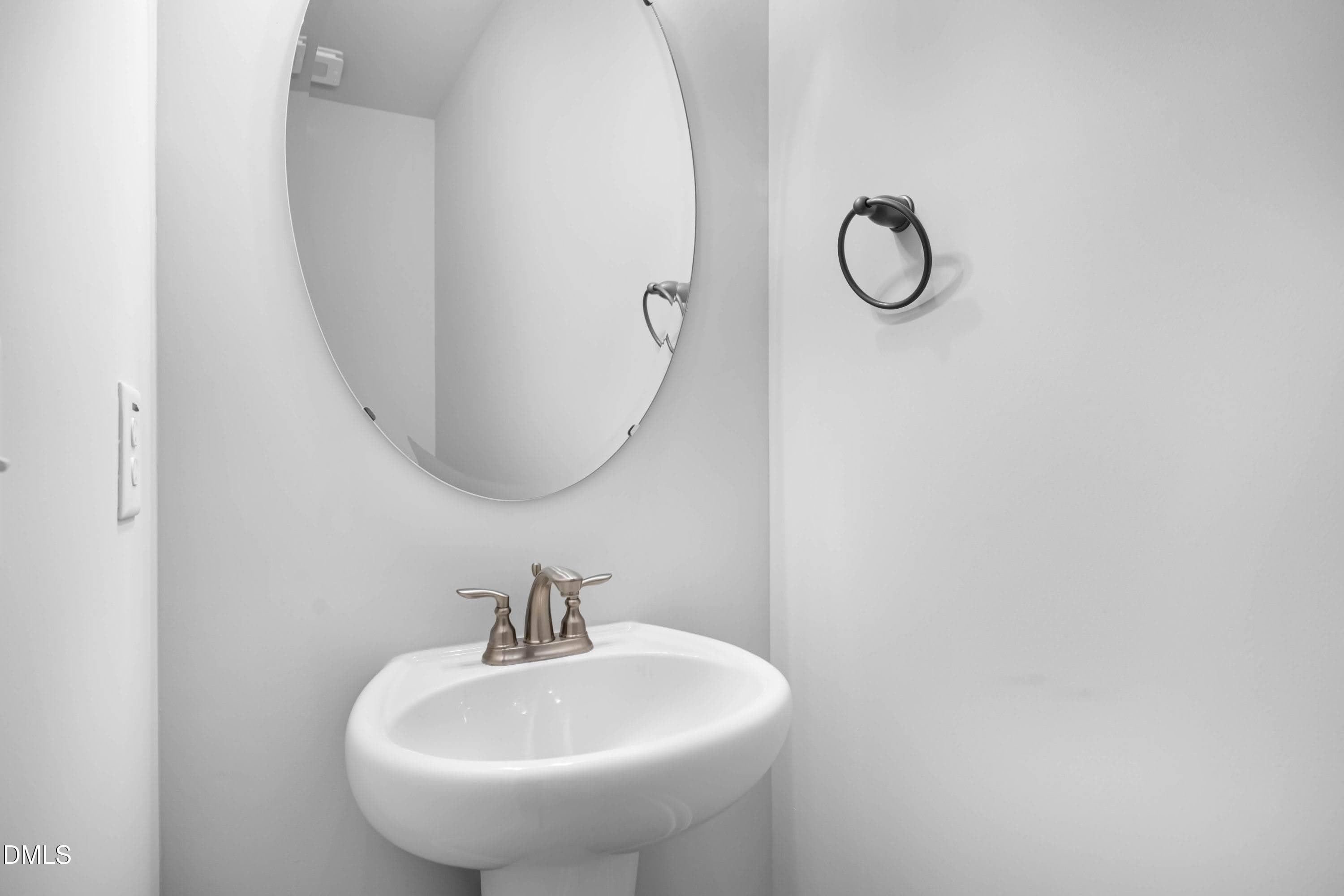 Bathroom 1 - 88 Galway Road, Lillington, NC 27546