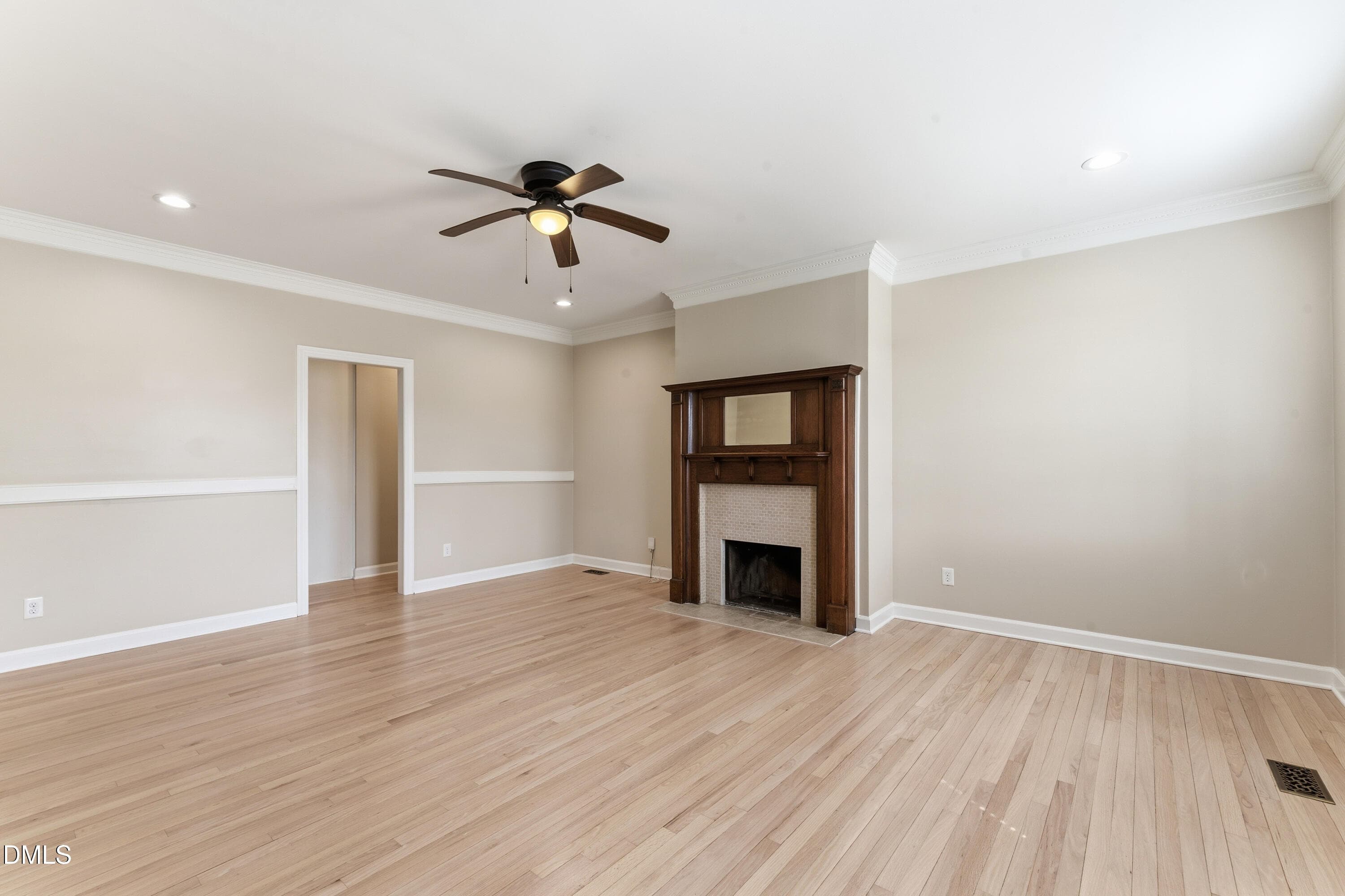 family room - 3822 Hope Valley Road, Durham, NC 27707, Durham