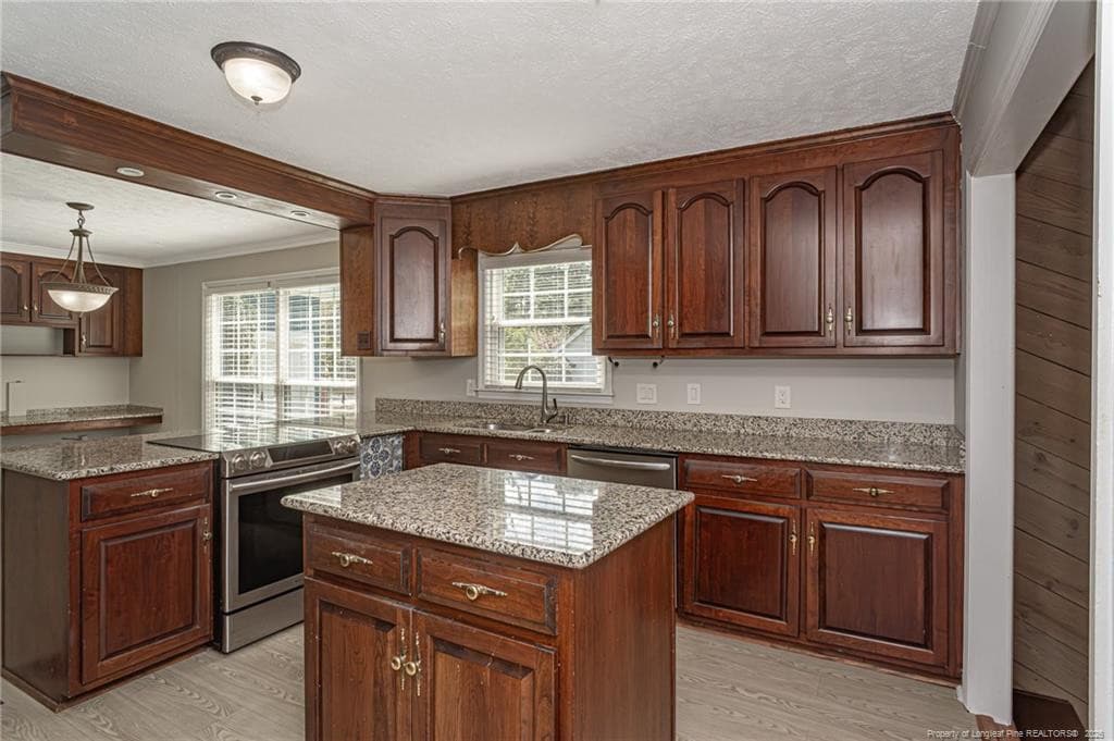Photo 12 - 6856 Uppingham Road, Fayetteville, NC 28306, Fayetteville