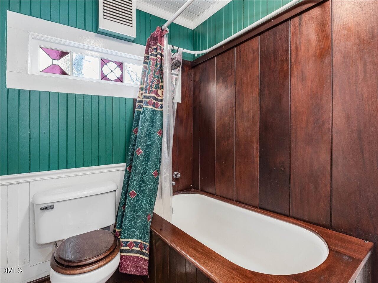 042-Bathroom - 298 E Salisbury Street, Pittsboro, NC 27312, Pittsboro