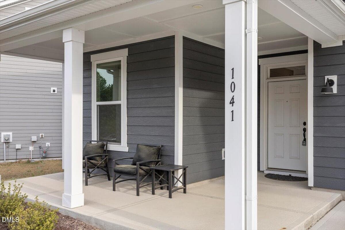 08-1041 Ringhill Blf Dr [2558304]_08 - 1041 Ringhill Bluff Drive, Durham, NC 27704, Durham