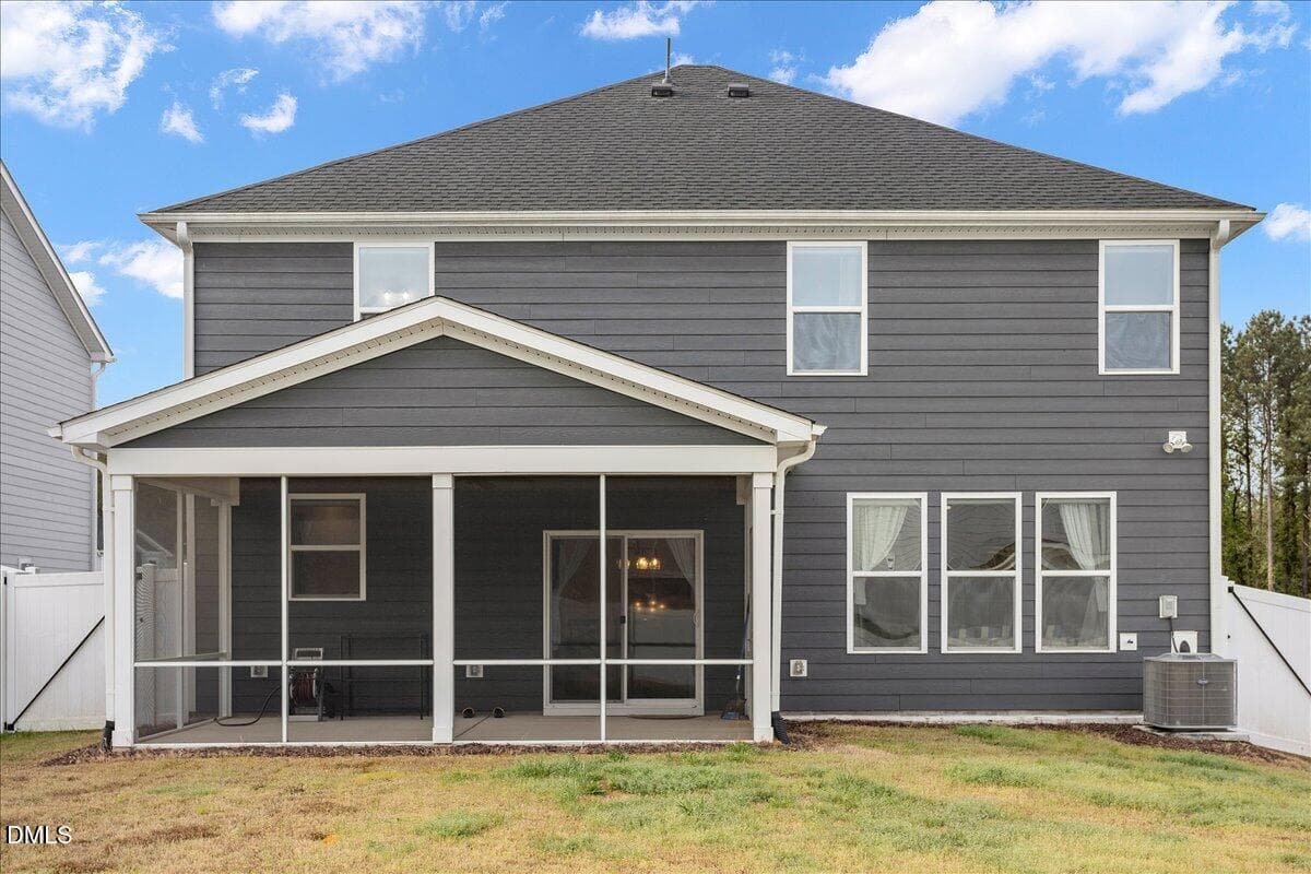 05-1041 Ringhill Blf Dr [2558304]_05 - 1041 Ringhill Bluff Drive, Durham, NC 27704, Durham