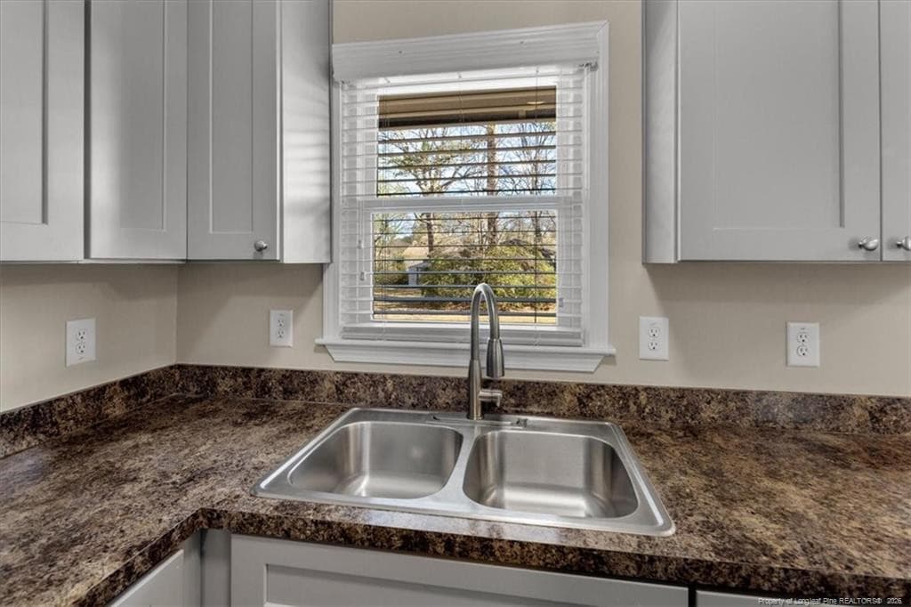 Photo 9 - 716 Dowfield Drive, Fayetteville, NC 28311, Fayetteville