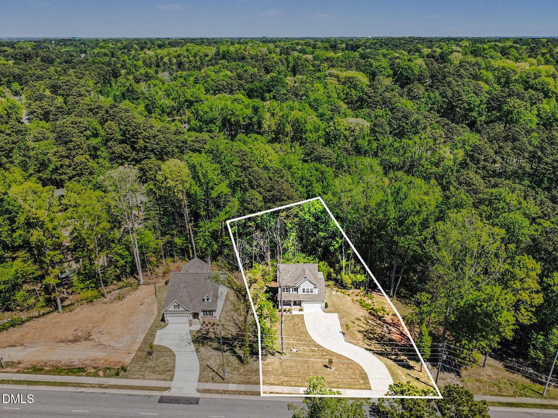 dji_fly_20260410_133650_911_177584270283 - 900 SW Maynard Road, Cary, NC 27511, Cary
