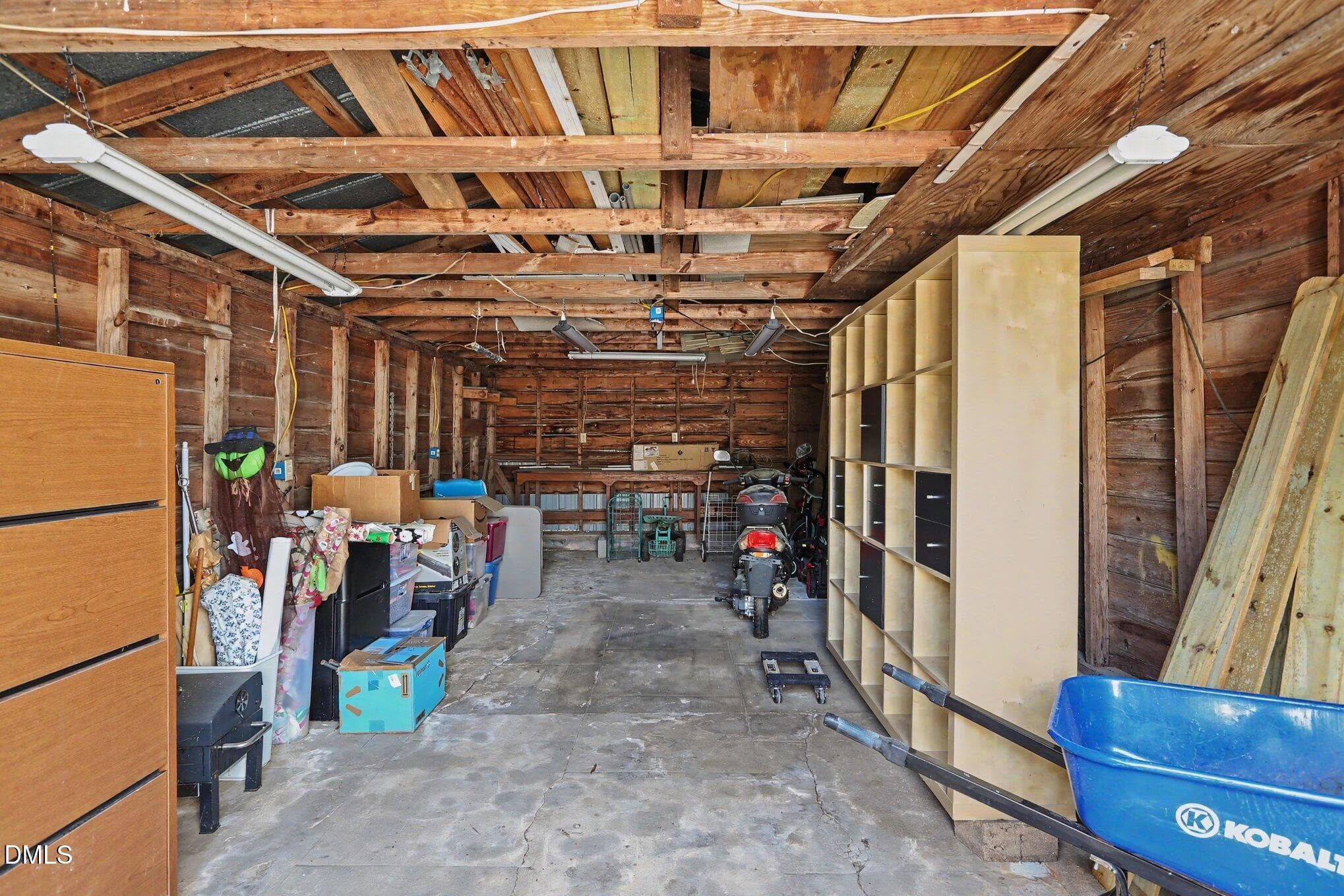 Barn - 1782 Chicora Road, Dunn, NC 28334