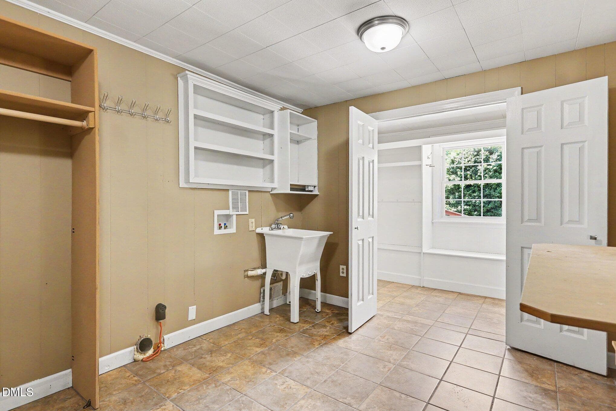 Laundry room - 1782 Chicora Road, Dunn, NC 28334