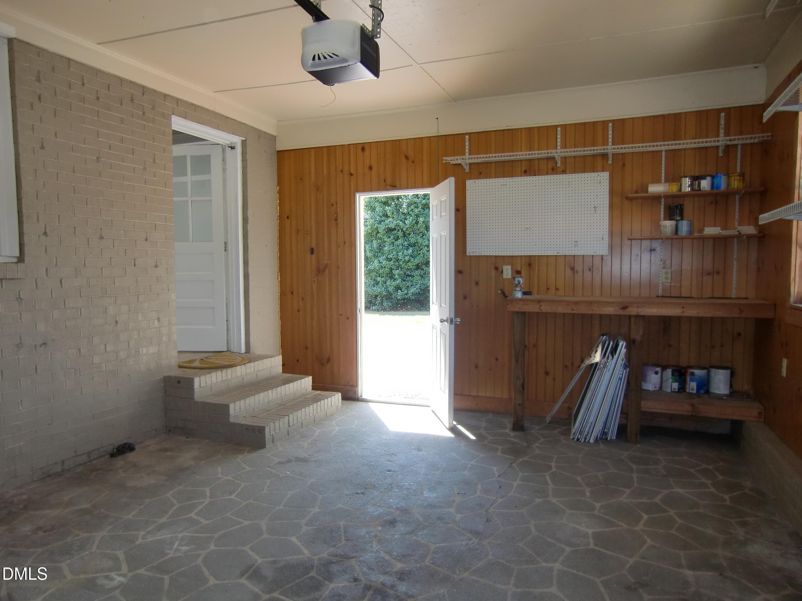 Garage - 1782 Chicora Road, Dunn, NC 28334