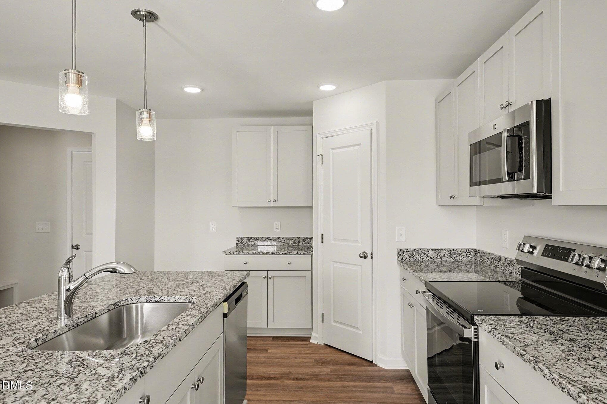 012_jam00449_450 - 112 Littlefield Lane (lot 50), La Grange, NC 28551