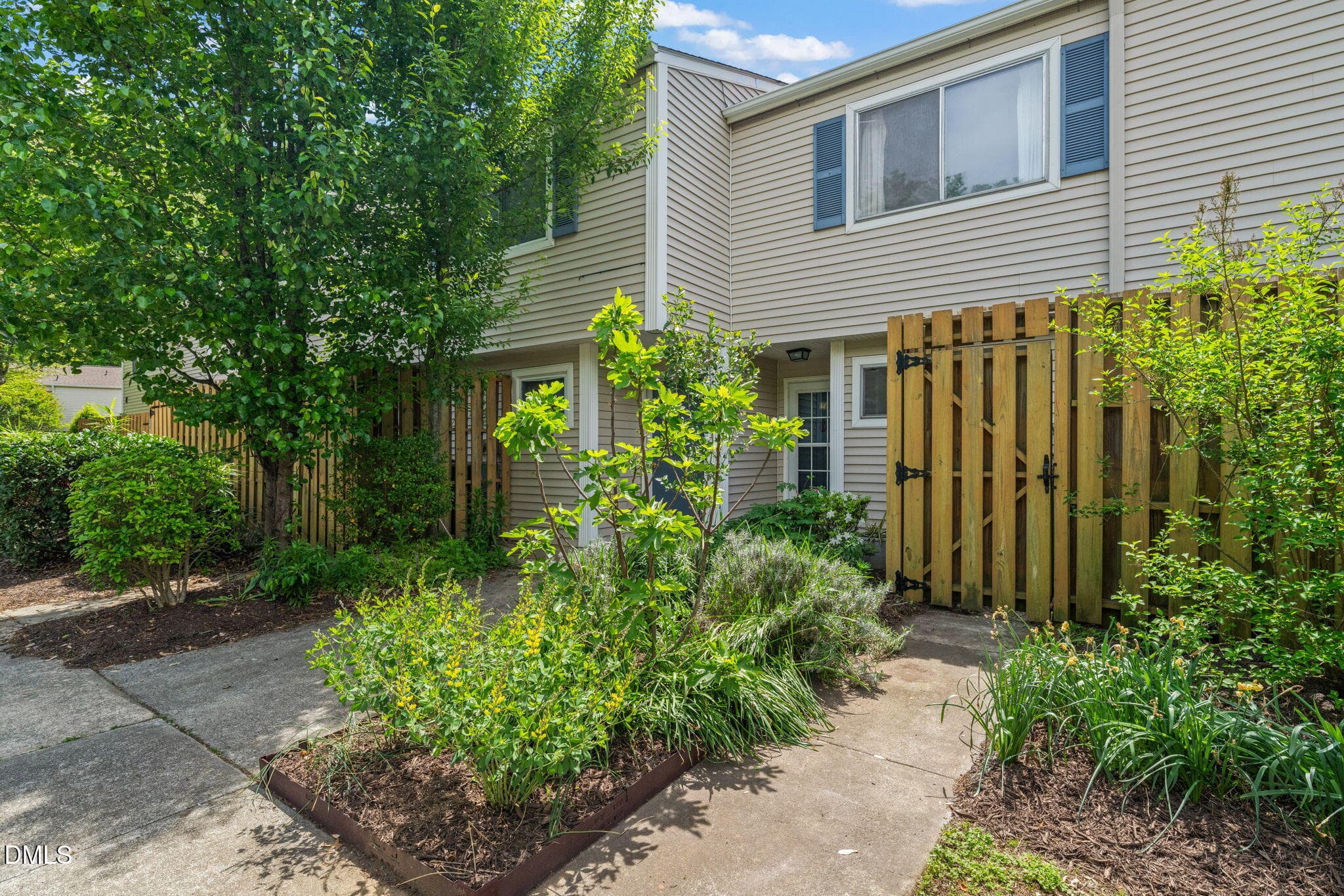 3-web-or-mls-untitled-4 - 220 Elizabeth Street Apt E7, Chapel Hill, NC 27514, Chapel Hill