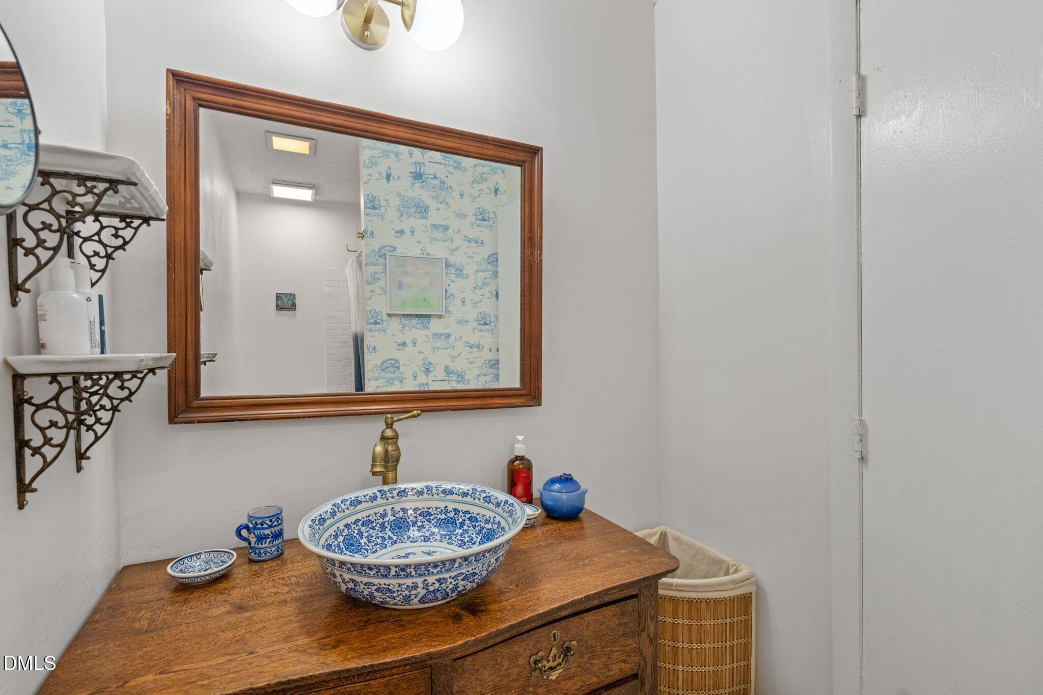 25-web-or-mls-untitled-25 - 220 Elizabeth Street Apt E7, Chapel Hill, NC 27514, Chapel Hill