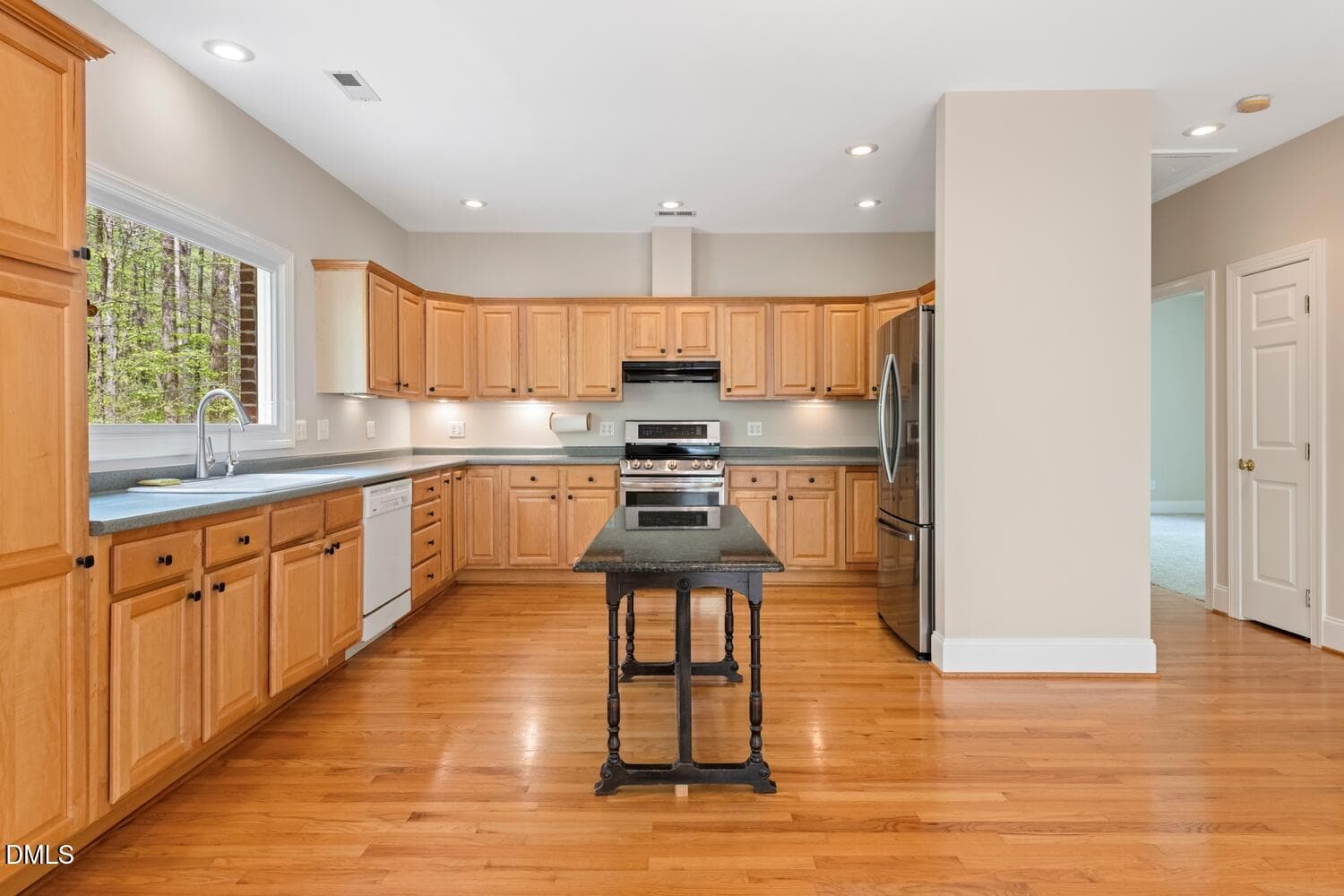Kitchen - 4524 Ridge Trail, Efland, NC 27243, Efland