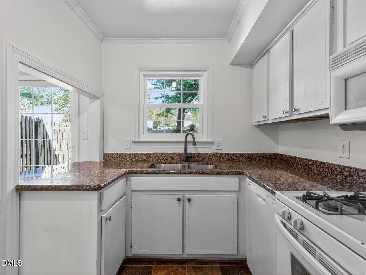 013-1280x960-kitchen - 3749 Jamestown Circle, Raleigh, NC 27609, Raleigh
