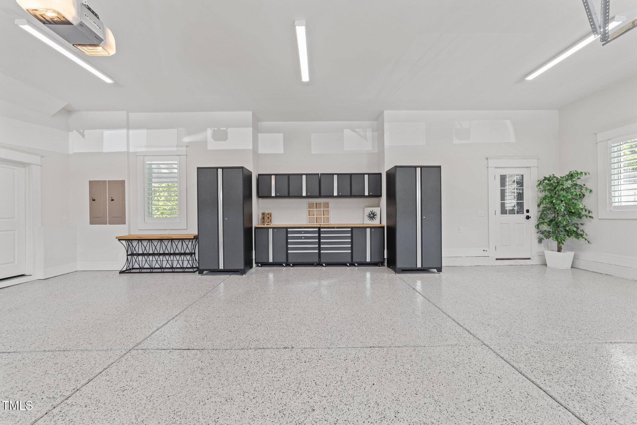 42-web-or-mls-3D5A7434 - 1208 Hunting Ridge Road, Raleigh, NC 27615, Raleigh