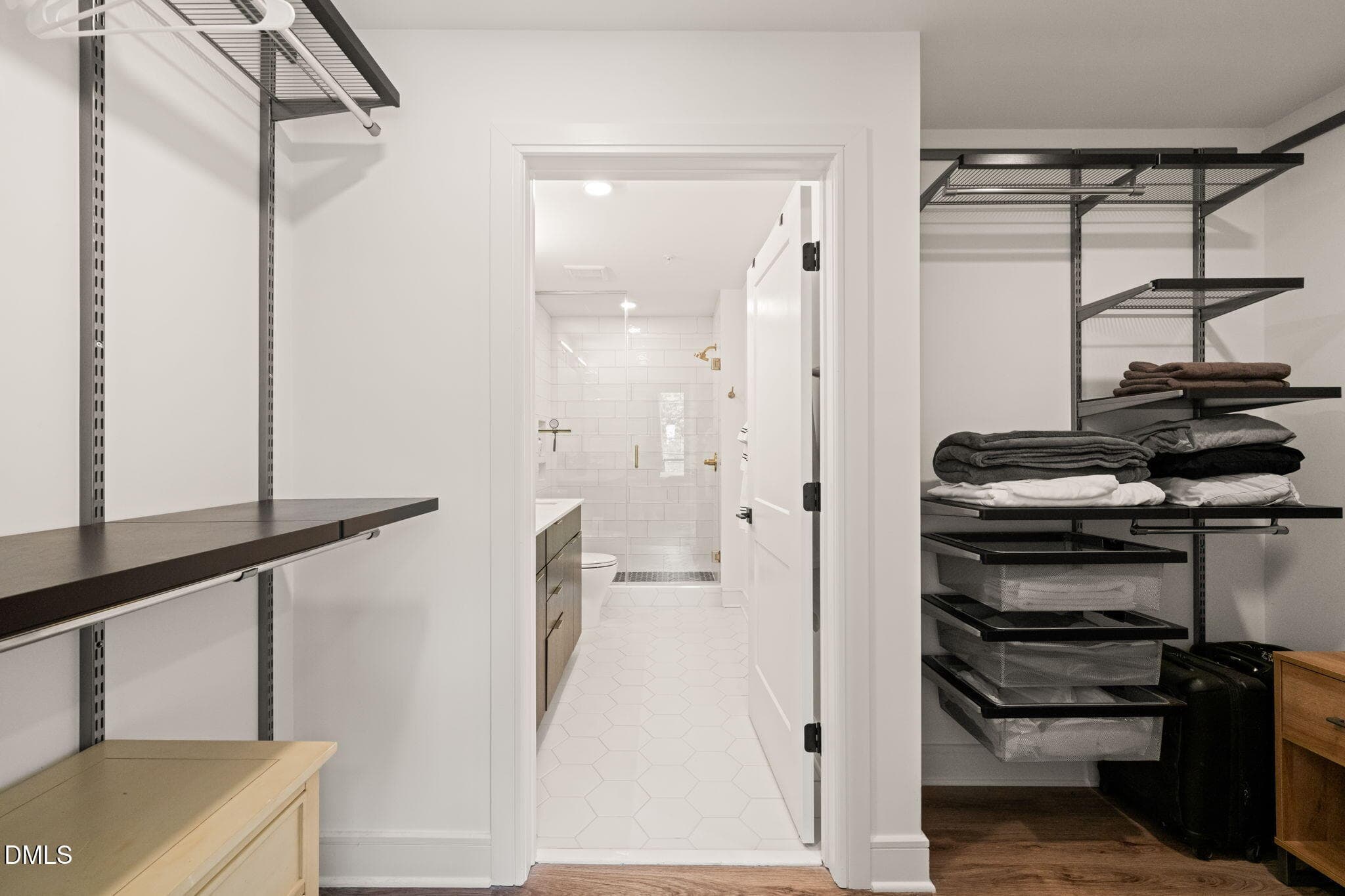 17-web-or-mls-untitled-9 - 615 W Peace Street , 207, Raleigh, NC 27605, Raleigh