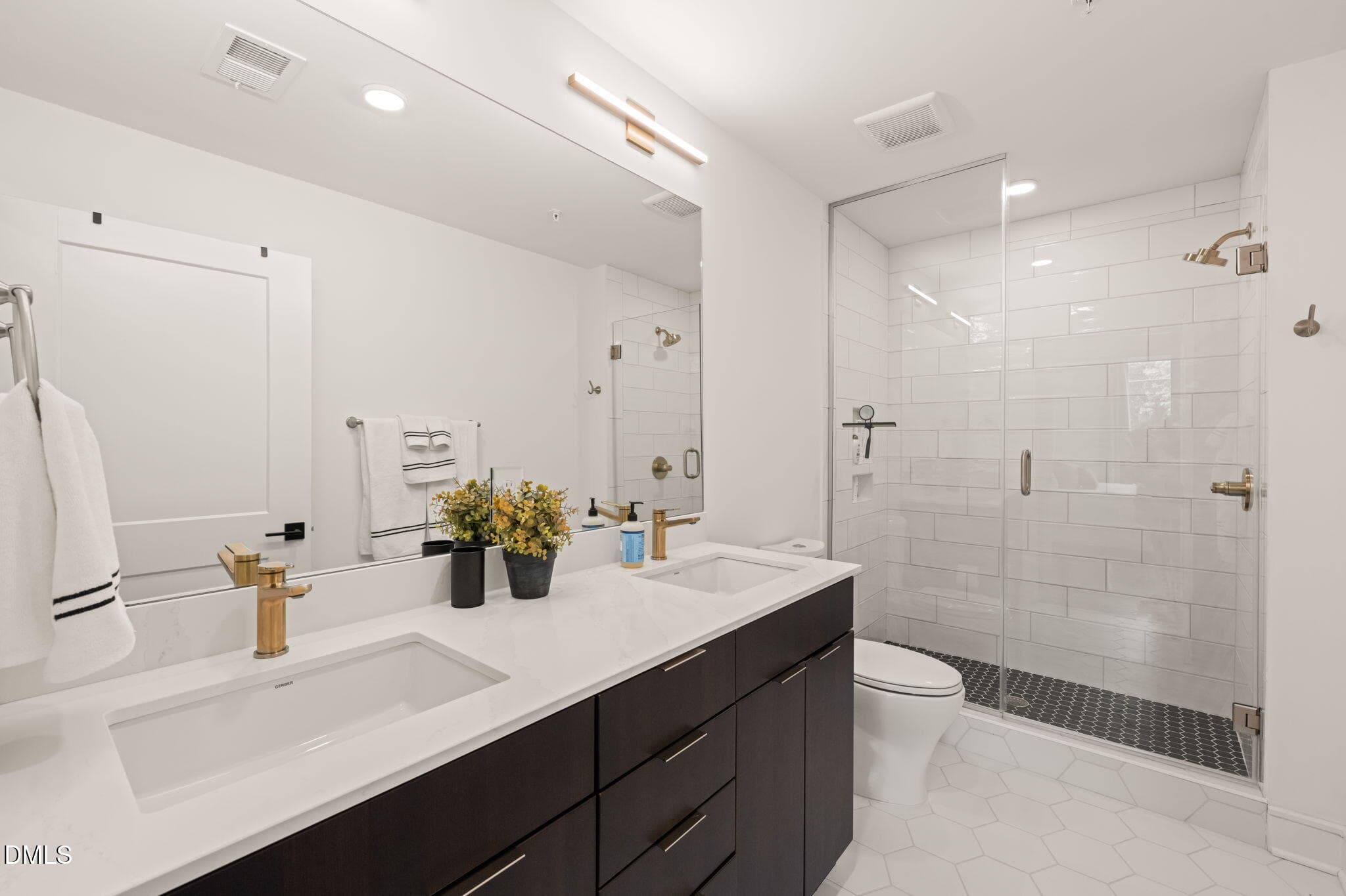18-web-or-mls-untitled-10 - 615 W Peace Street , 207, Raleigh, NC 27605, Raleigh