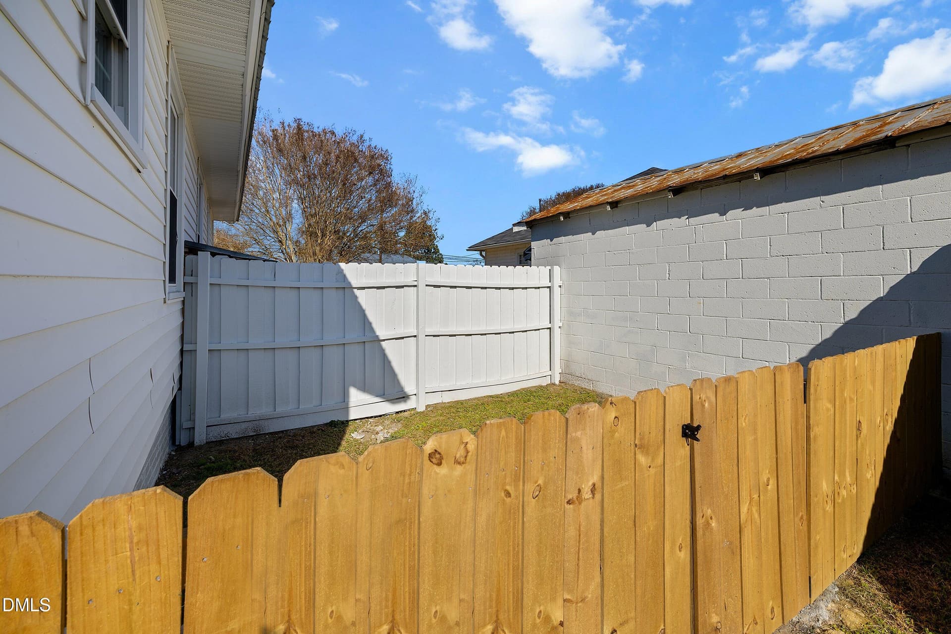 24-403 W E St _0688 - 403 W E Street, Erwin, NC 28334