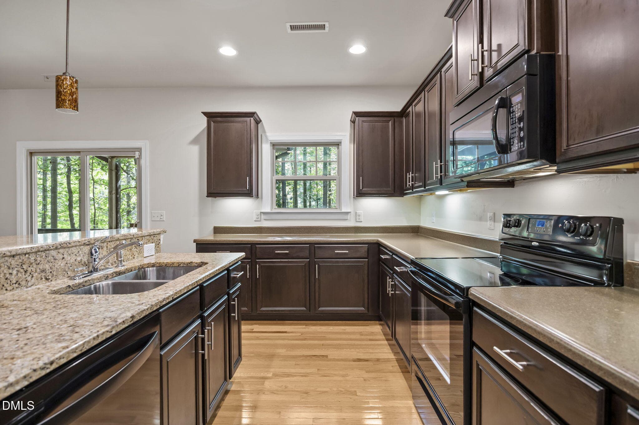 24-web-or-mls-IMG_5997 - 908 Pirouette Court, Raleigh, NC 27606, Raleigh