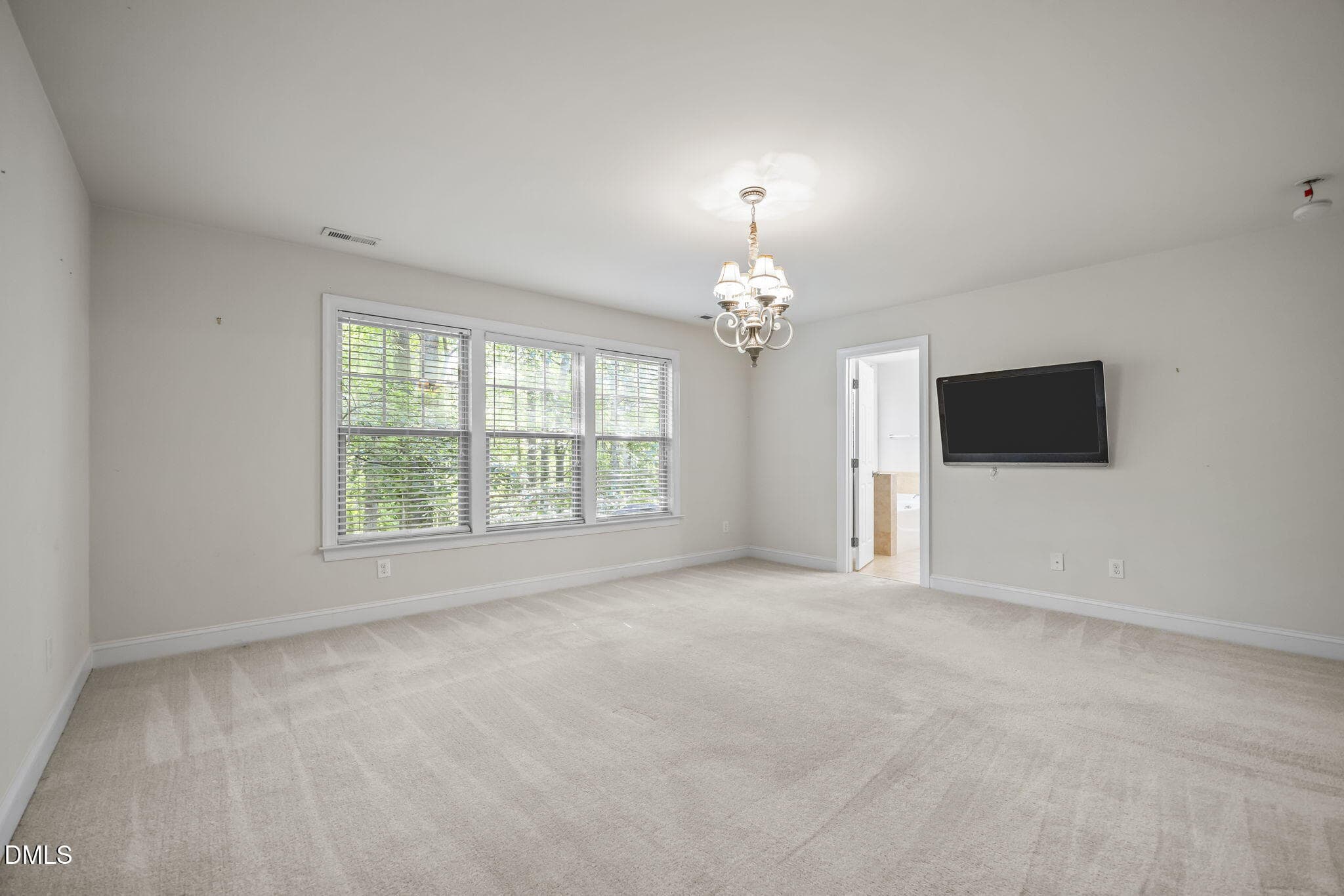 36-web-or-mls-IMG_6033 - 908 Pirouette Court, Raleigh, NC 27606, Raleigh